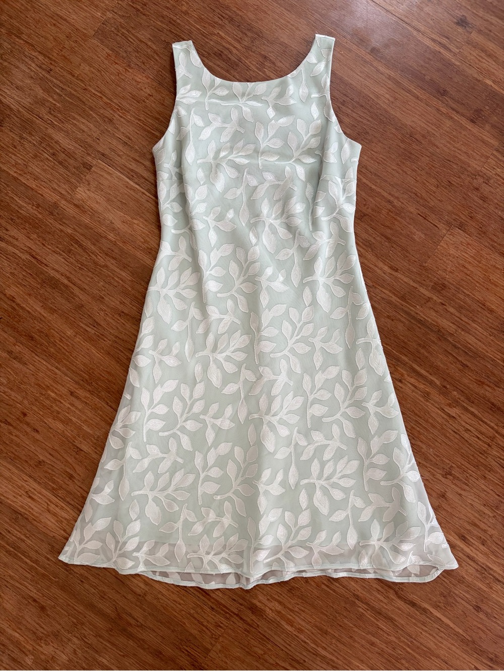 Vintage Algo Canada Pastel Mint Green Sheer Overlay Leaf Dress Size 12